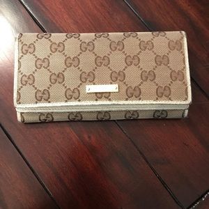 Gucci Wallet